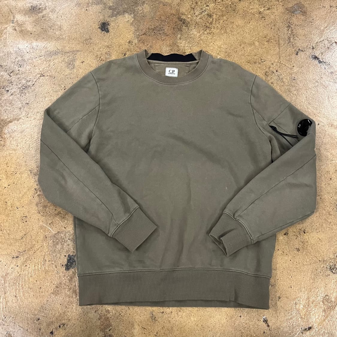 [정품/L] C.P. 컴퍼니 맨투맨 티셔츠 카키 b19 상품이미지2