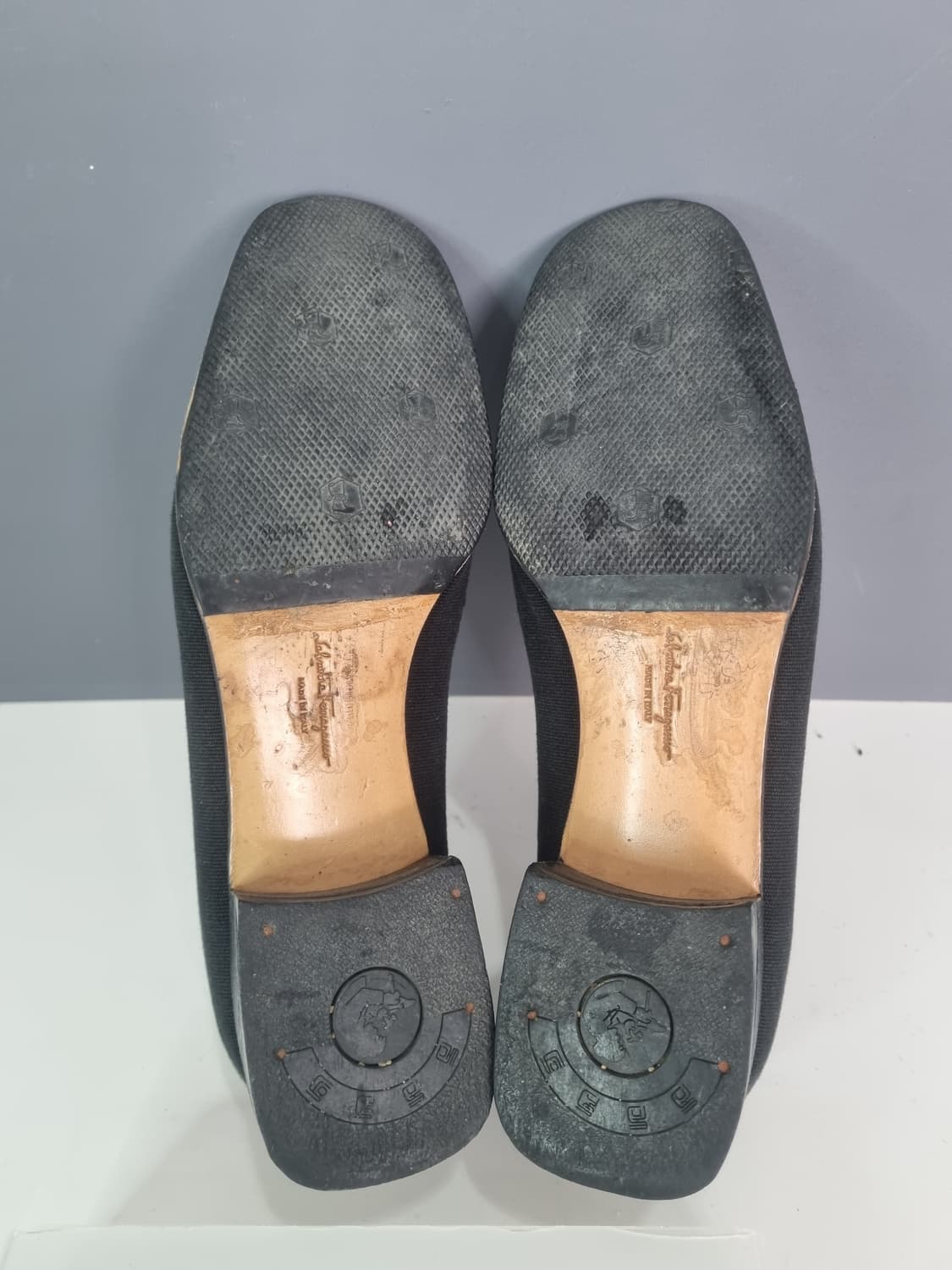 8.5 페라가모 간치니 로퍼 상품이미지7