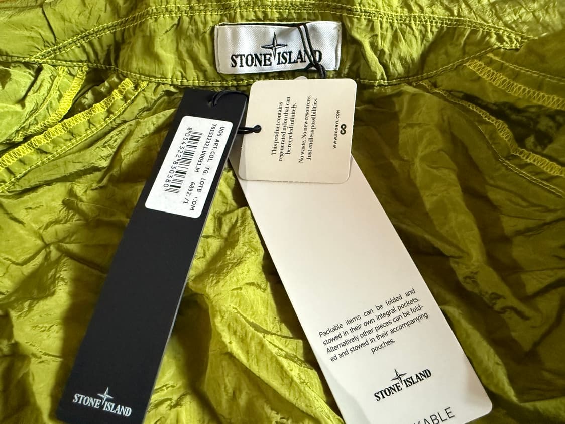 스톤아일랜드 나일론메탈 패커블 오버셔츠 상품이미지5