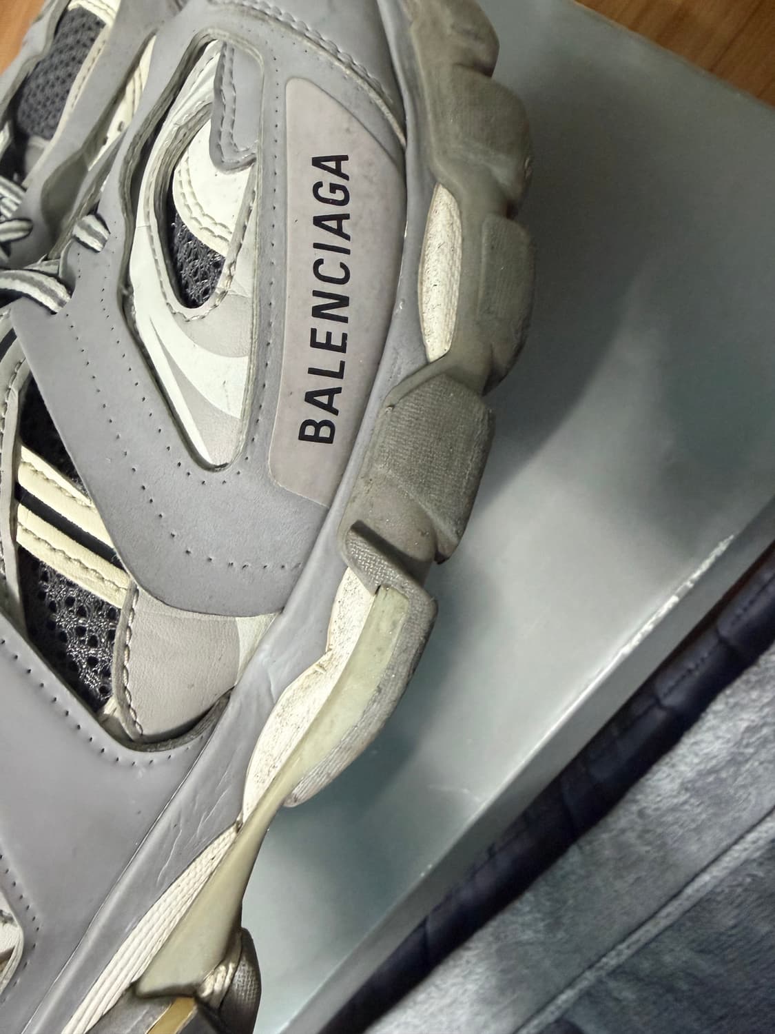 발렌시아가 트랙 그레이 42 상품이미지4