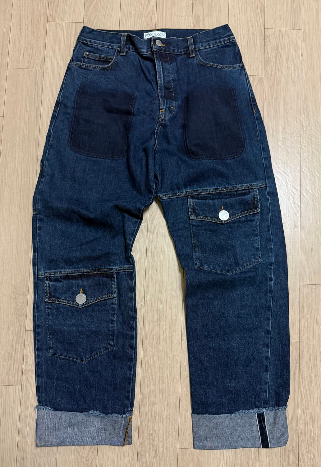 JW앤더슨(JW Anderson) 멀티 포켓 셀비지 데님 48 상품이미지1
