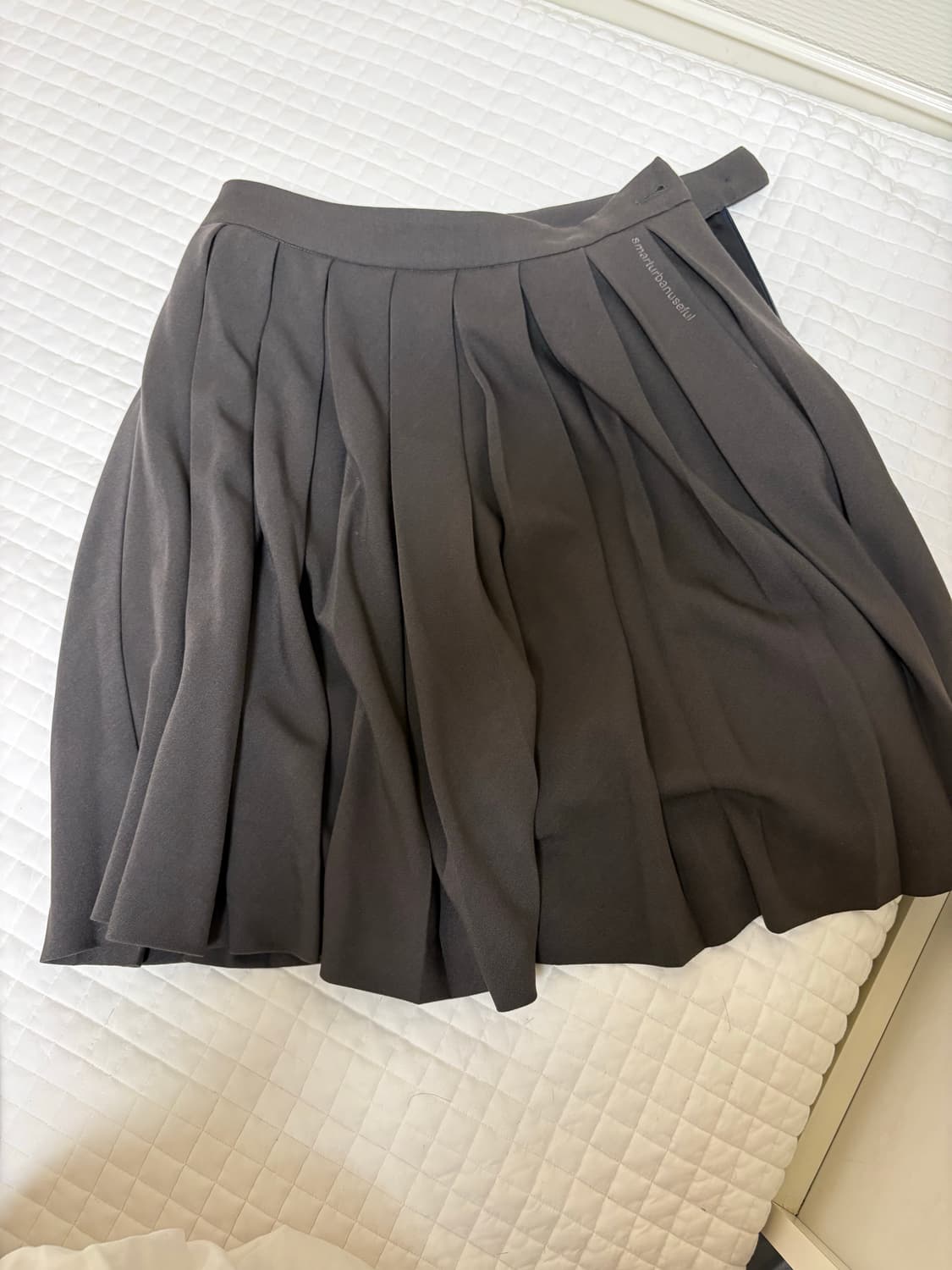 스마트어반유즈풀 코이세이오 플리츠 스커트 상품이미지1