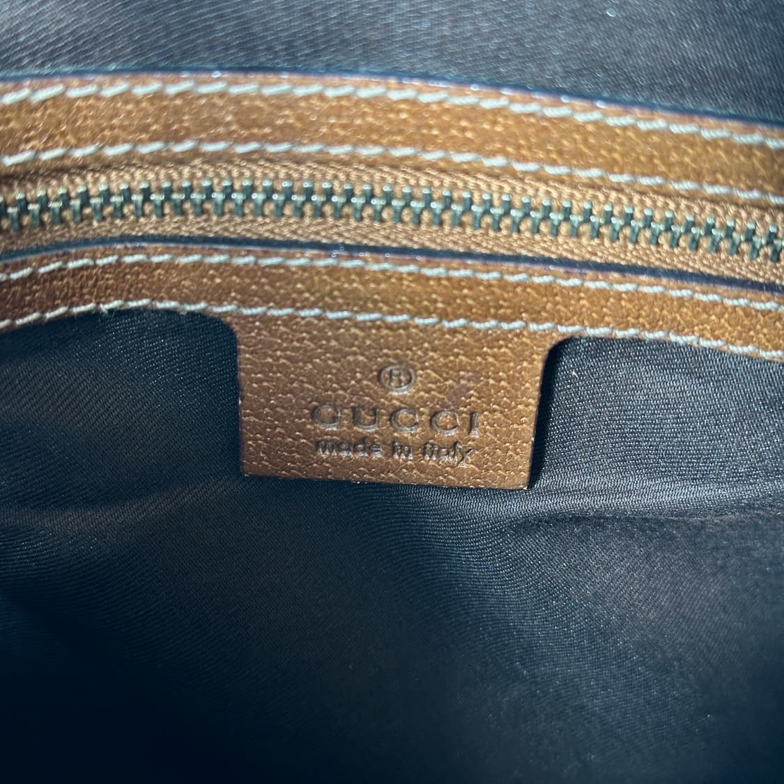 [OS] 구찌 GG캔버스 스터드 핸드백 상품이미지8