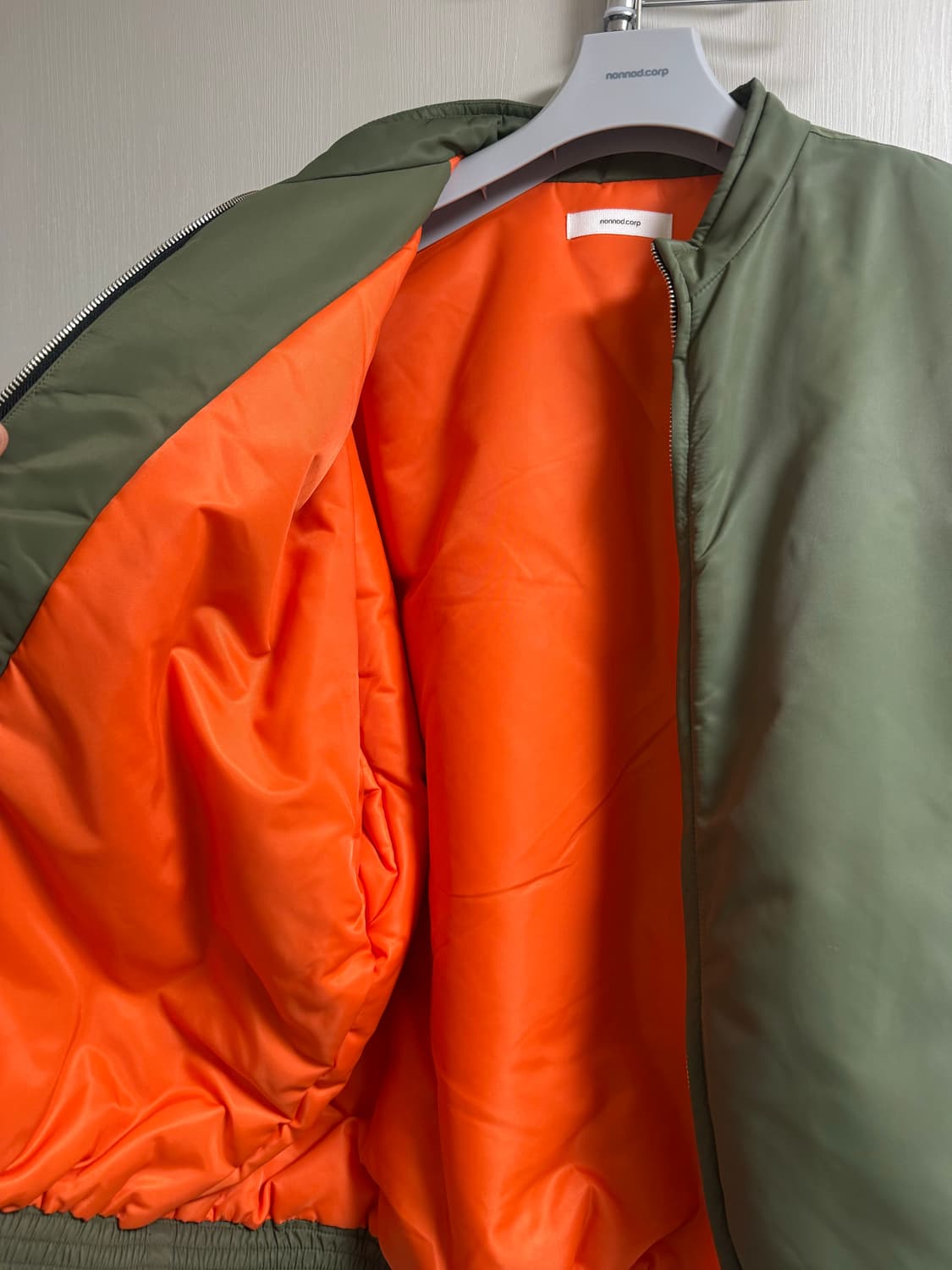 (os) 논노드 러스터 봄버 재패니스 새틴 카키 상품이미지8