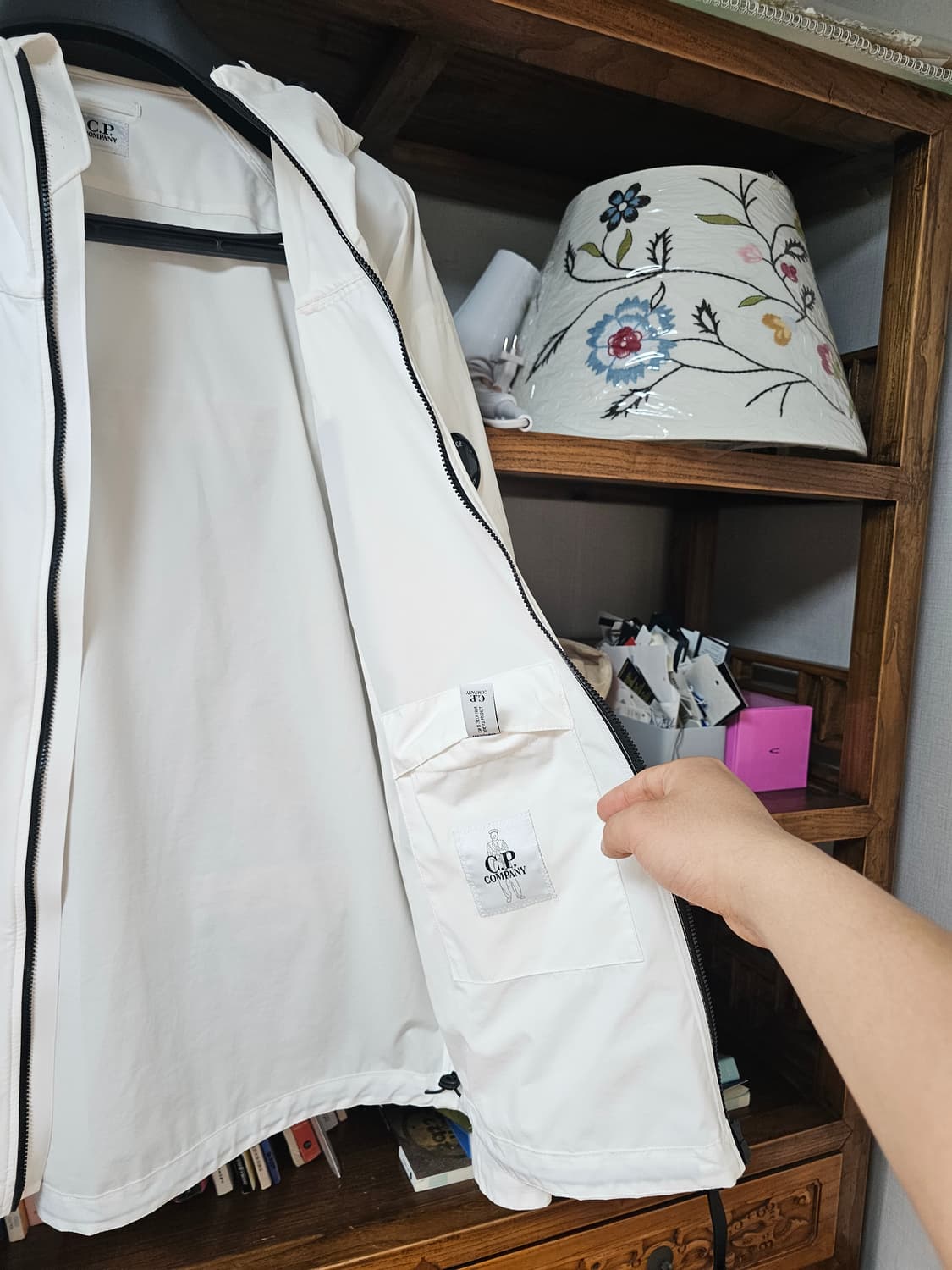 씨피 cp컴퍼니 프로텍 자켓 팔아요 54 110 105 xxl 바람막이 상품이미지6