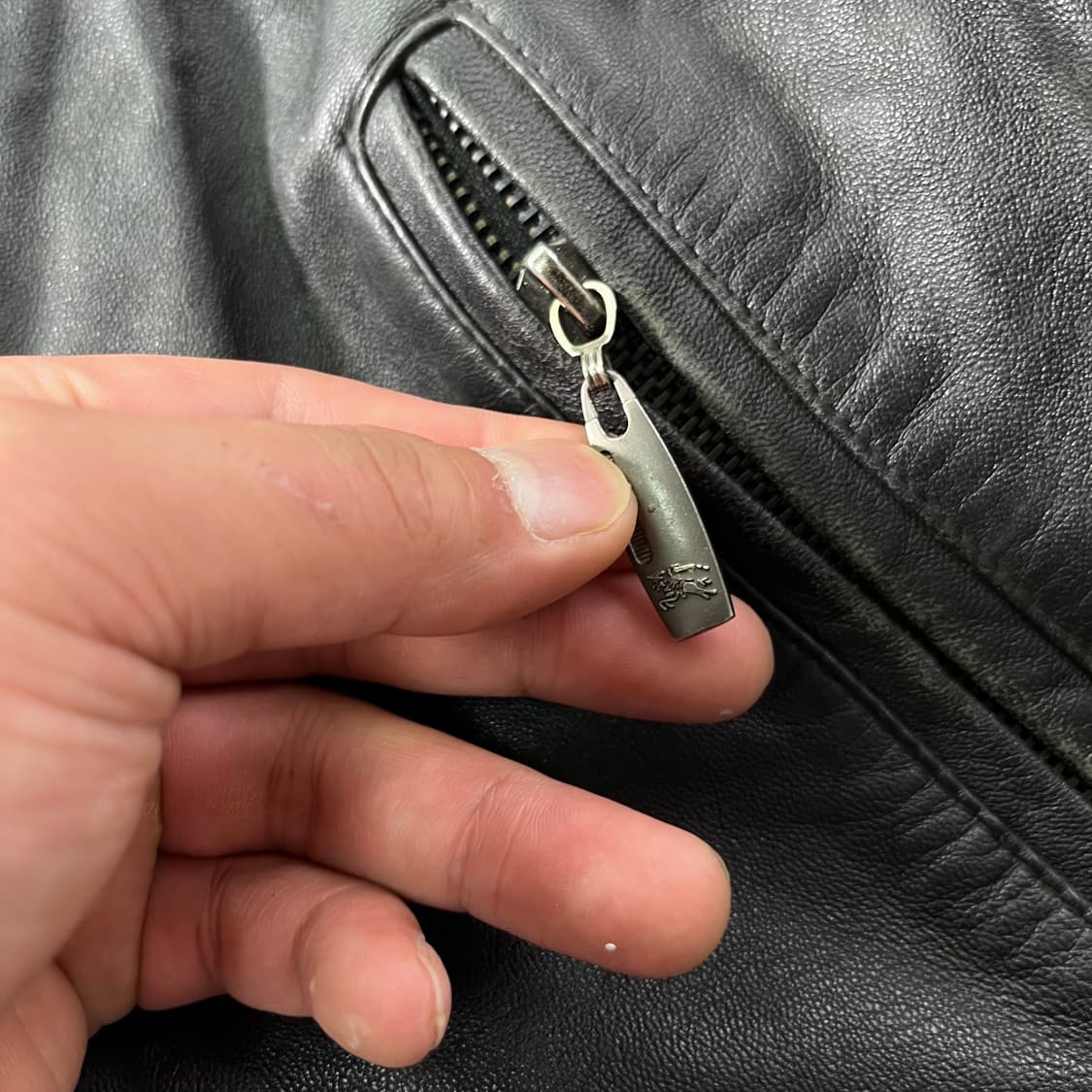 W 100 버버리 90s 램스킨 가죽 자켓 상품이미지4