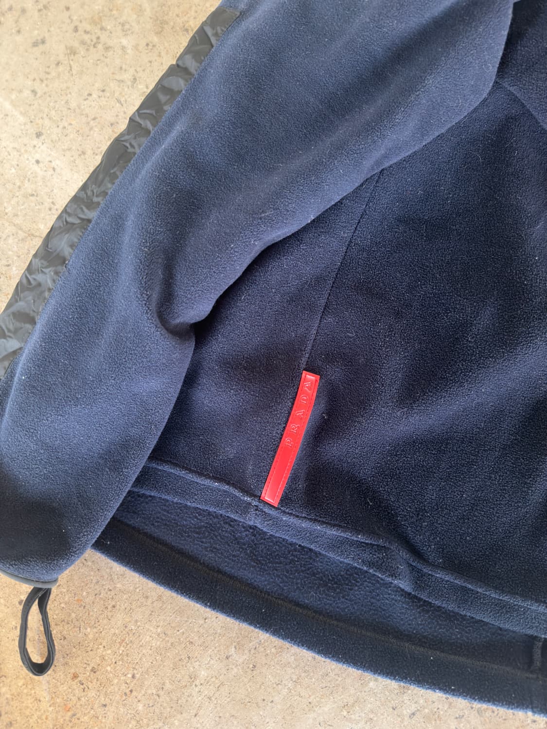 99aw 프라다 스포츠 닌자 플리스 상품이미지2