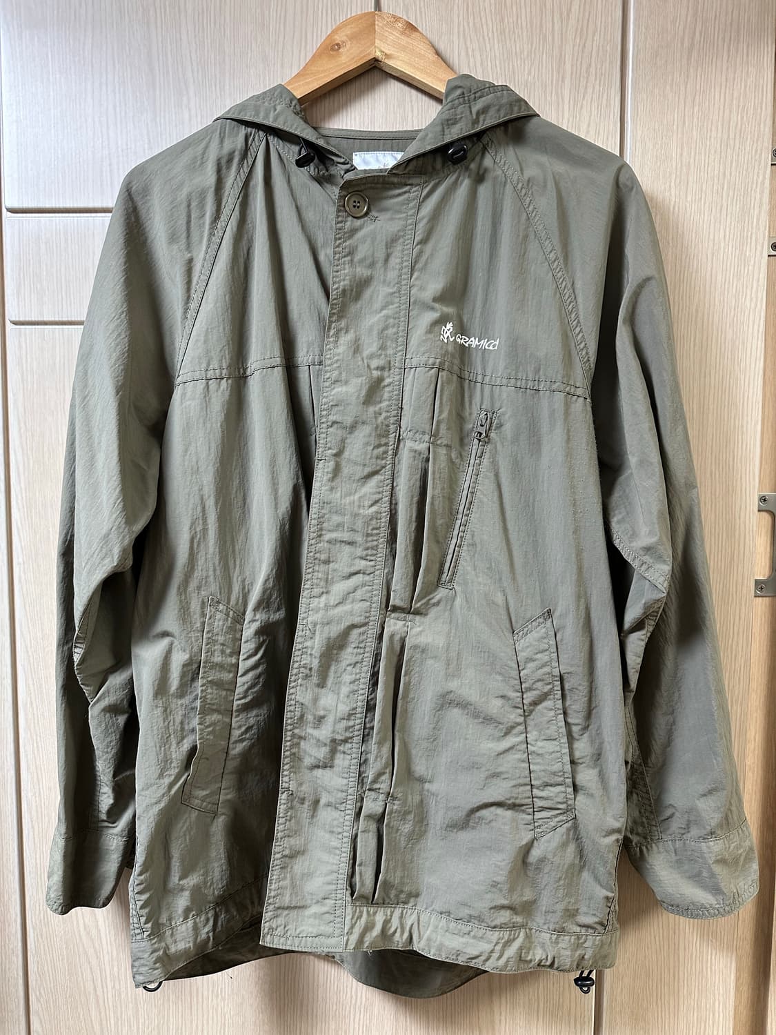 그라미치 쉘 필드 파카 애쉬 올리브 상품이미지2