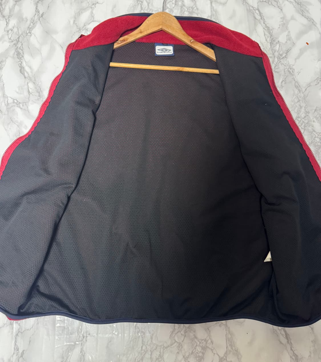 엄브로 버건디 후리스 조끼 베스트 자켓 상품이미지7