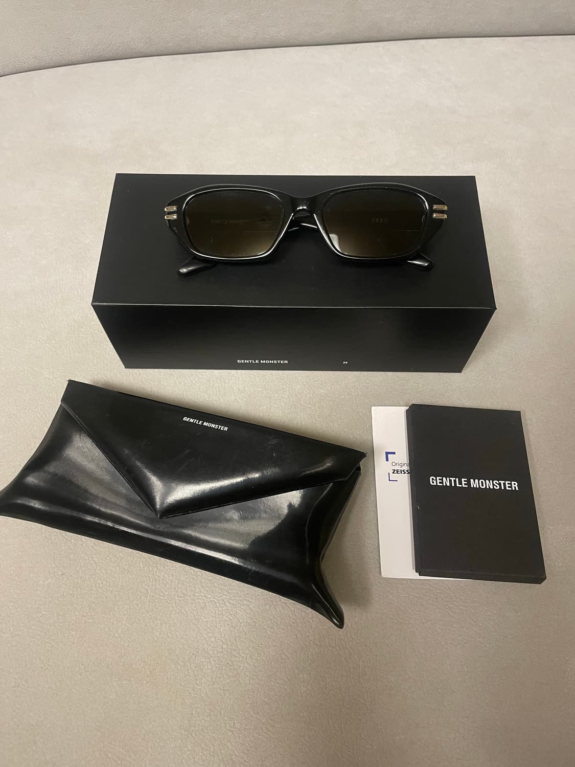 젠틀몬스터 덱 선글라스 상품이미지1