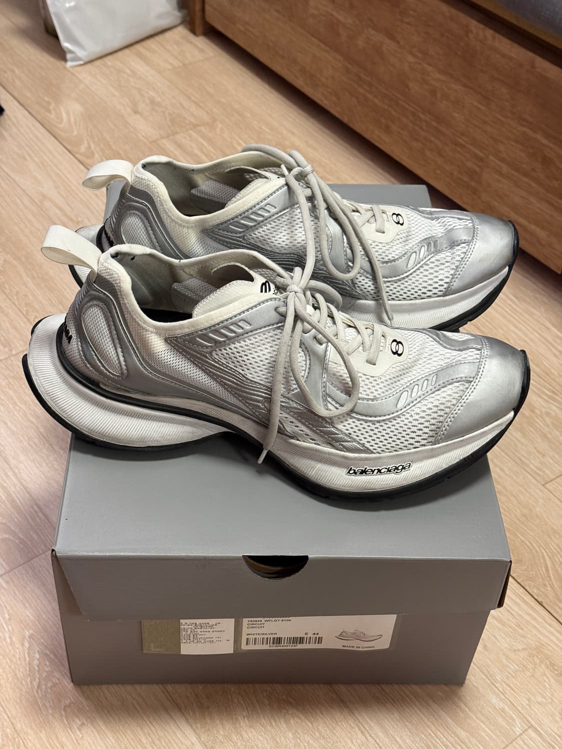 발렌시아가 서킷 44 실버  상품이미지10