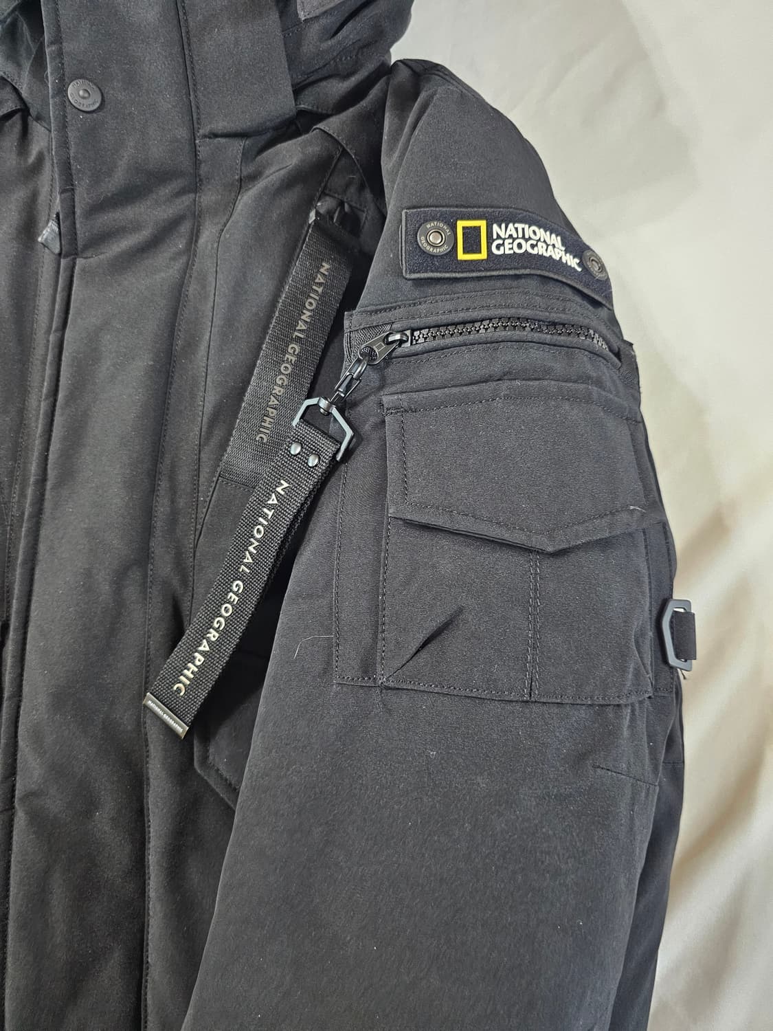 [s,90] 내셔널지오그래픽 여성 타루가 다운 패딩 점퍼 블랙 상품이미지3