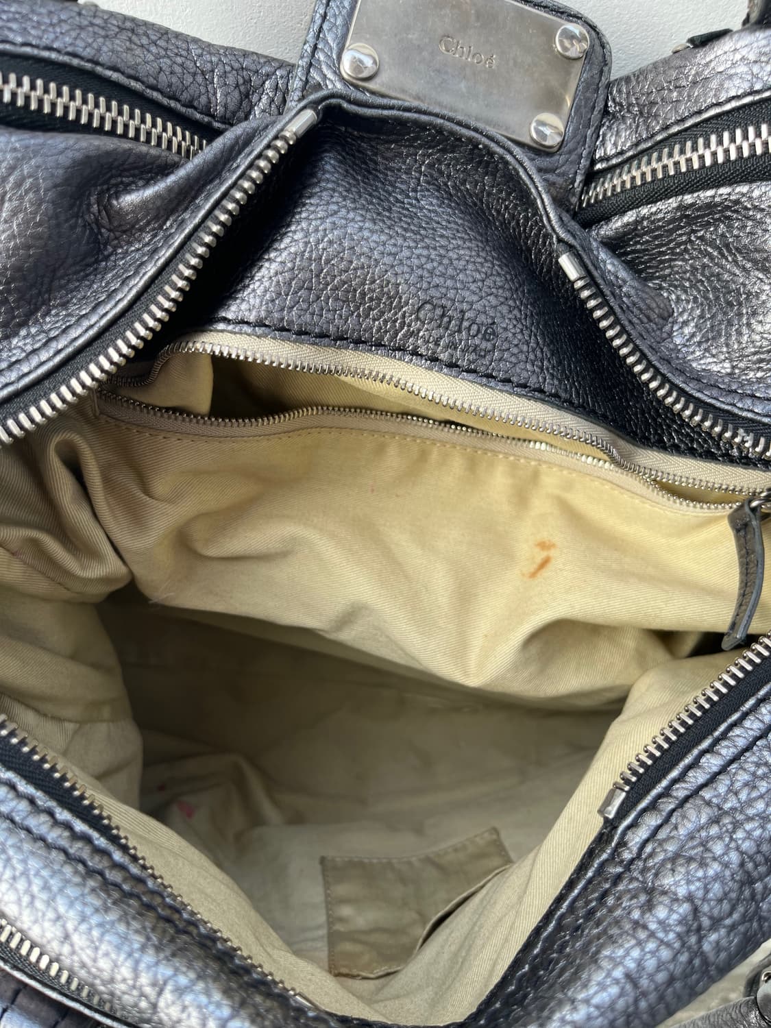 끌로에 패딩턴백 메탈릭 실버 상품이미지10