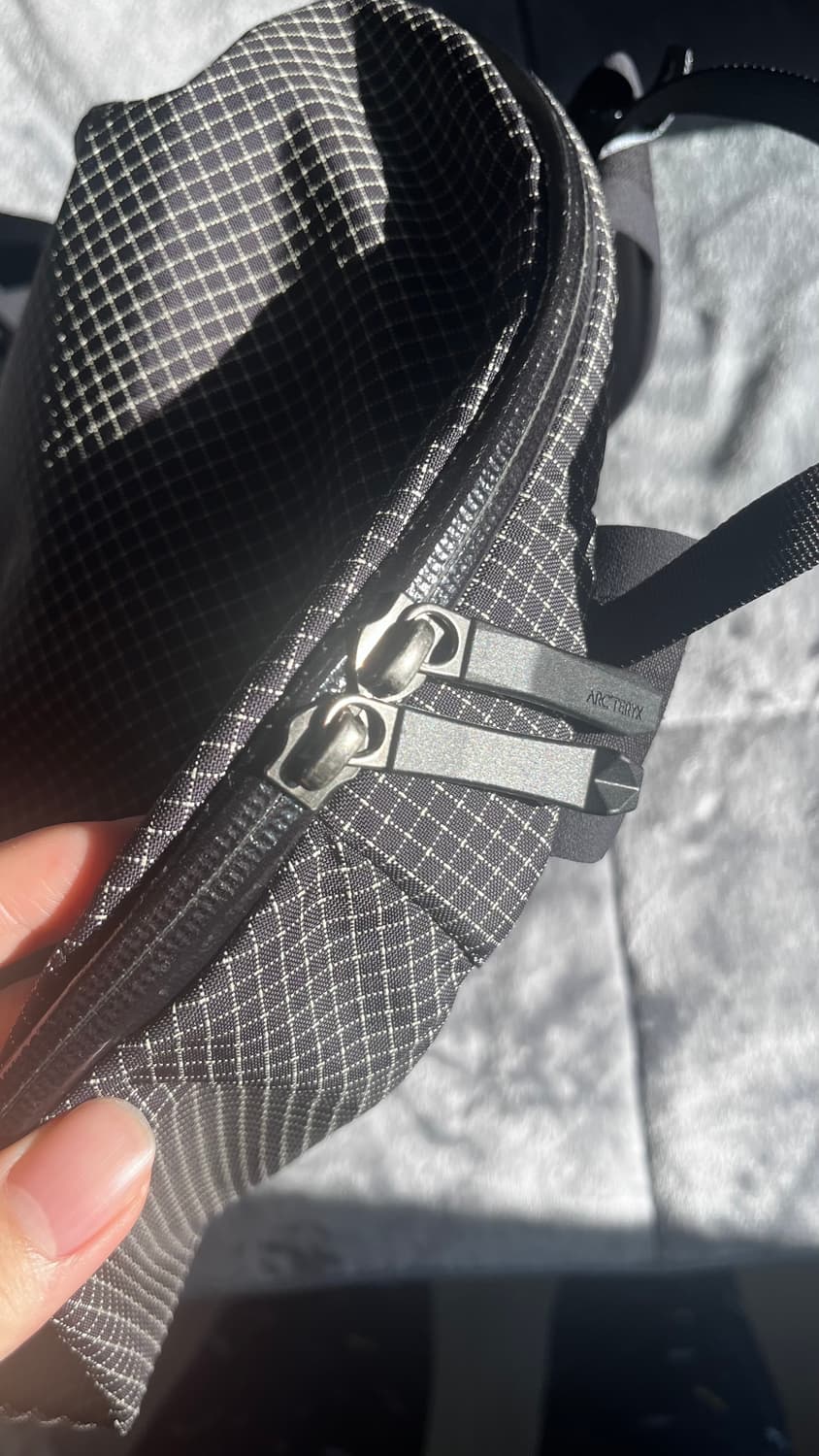 아크테릭스 컨실 15 블랙 상품이미지5