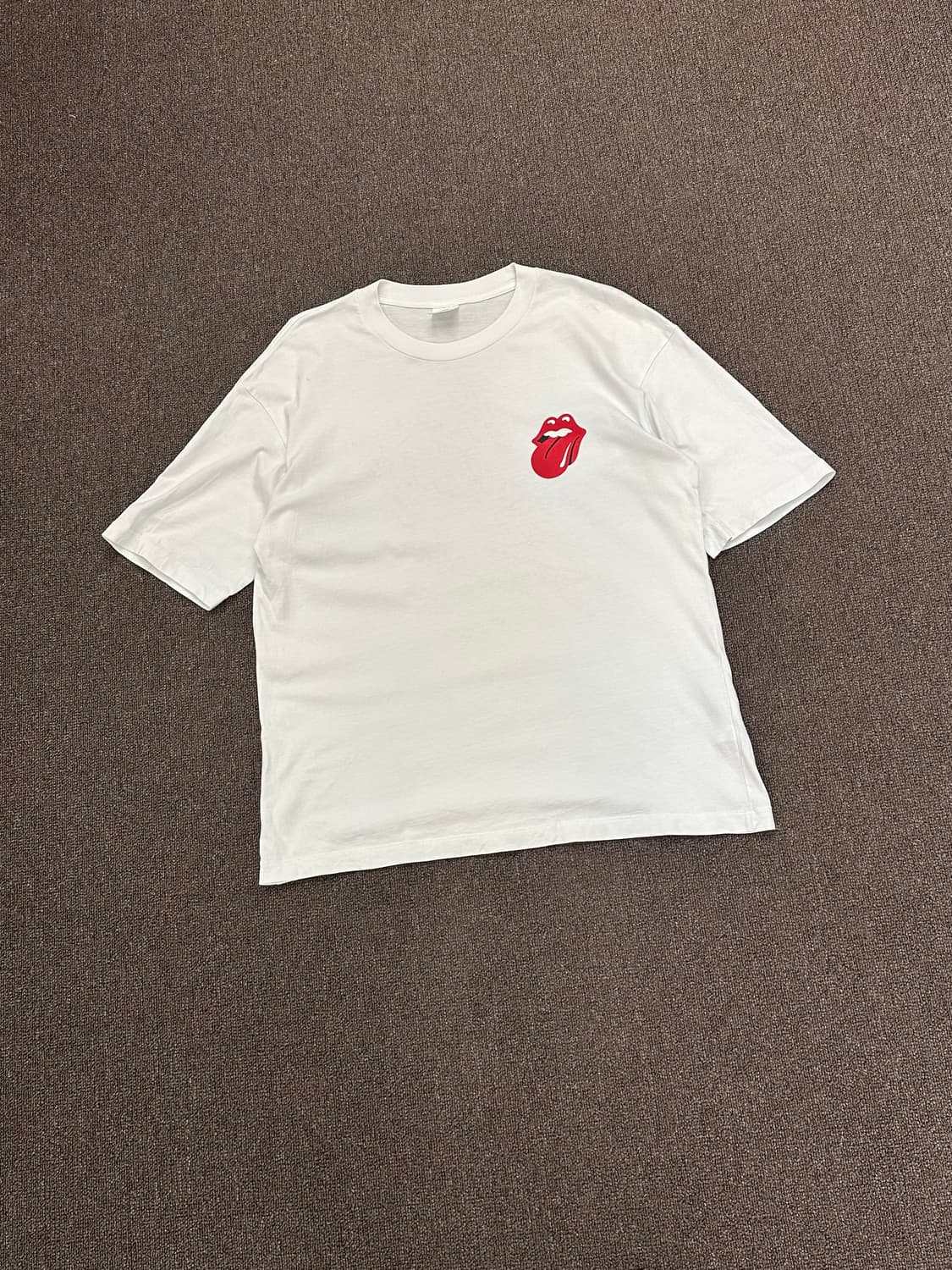 L)롤링스톤스 빈티지 밴드 로고 프린팅 브라바도 반팔 상품이미지1