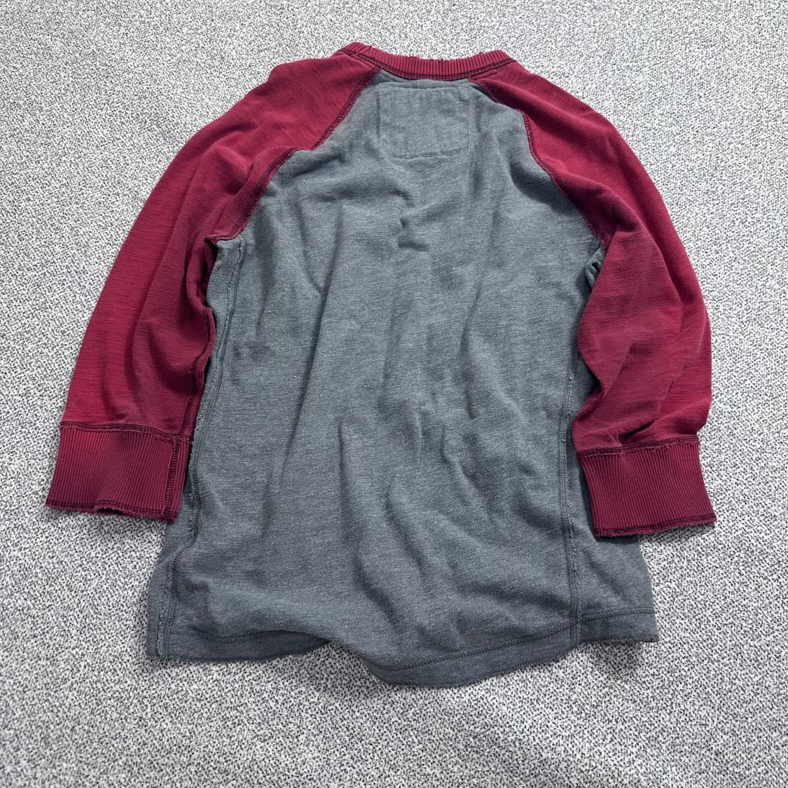 아베크롬비 앤 피치(Abercrombie & Fitch) 롱슬리브 티셔츠 상품이미지2