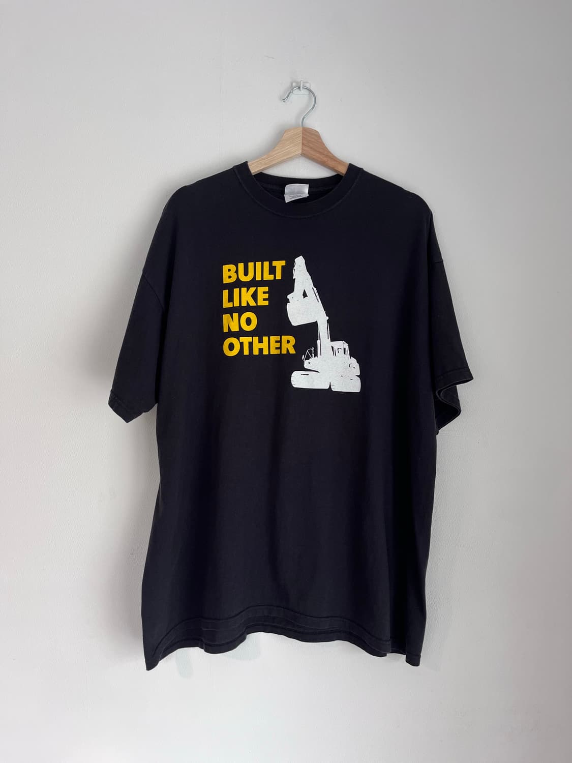 built like no other 90s  t-shirt 상품이미지1