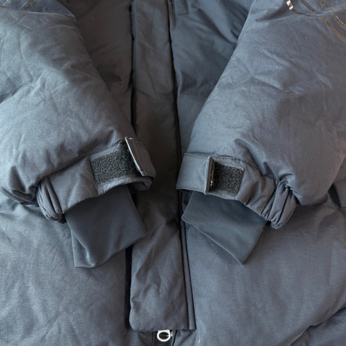 2+1) 데상트 아우디 대장급 구스다운 패딩 L-XL 상품이미지4