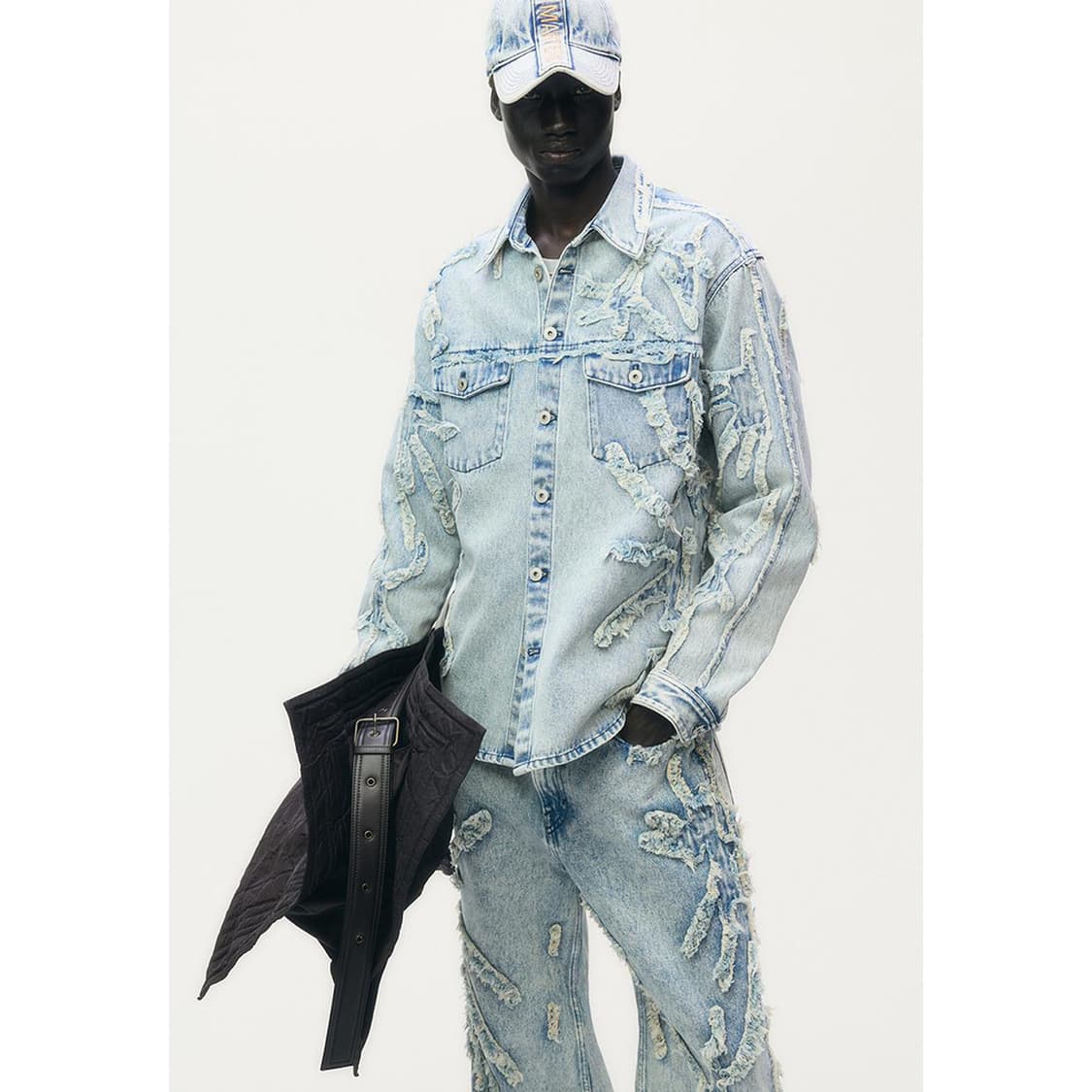 H&M 글렌마틴스 * 디스트레스드 룩 데님 셔츠 * 라이트 블루 * L 상품이미지9