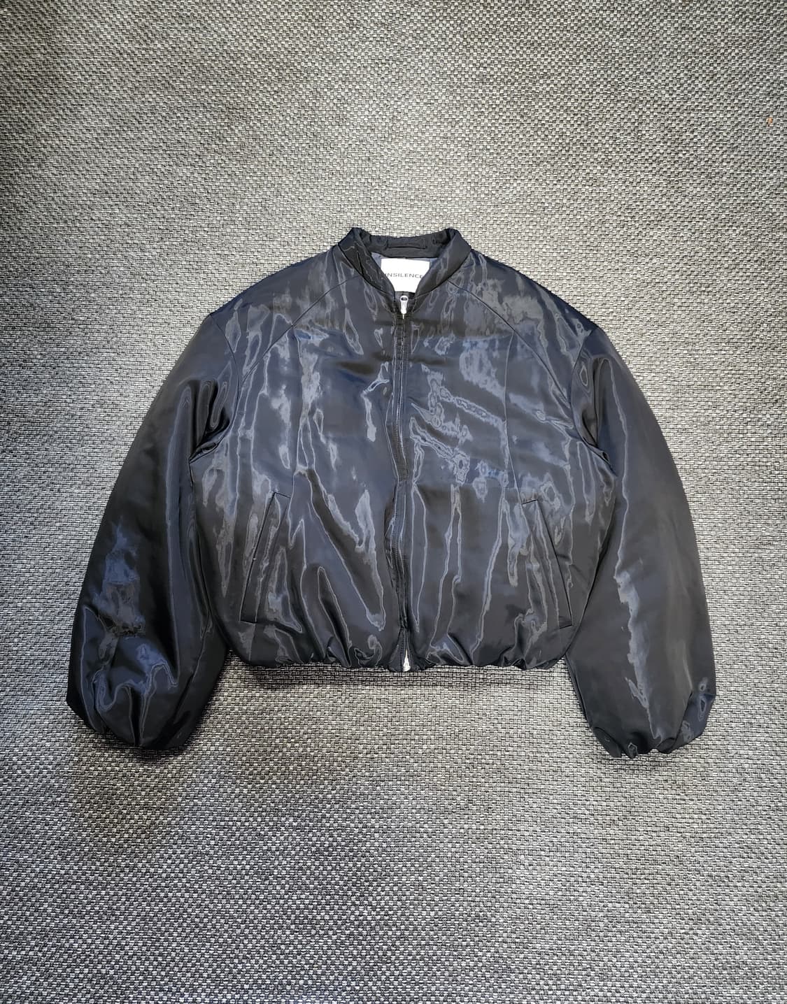 인사일런스 블랙 크롭 봄버 자켓 S 오버핏 상품이미지1