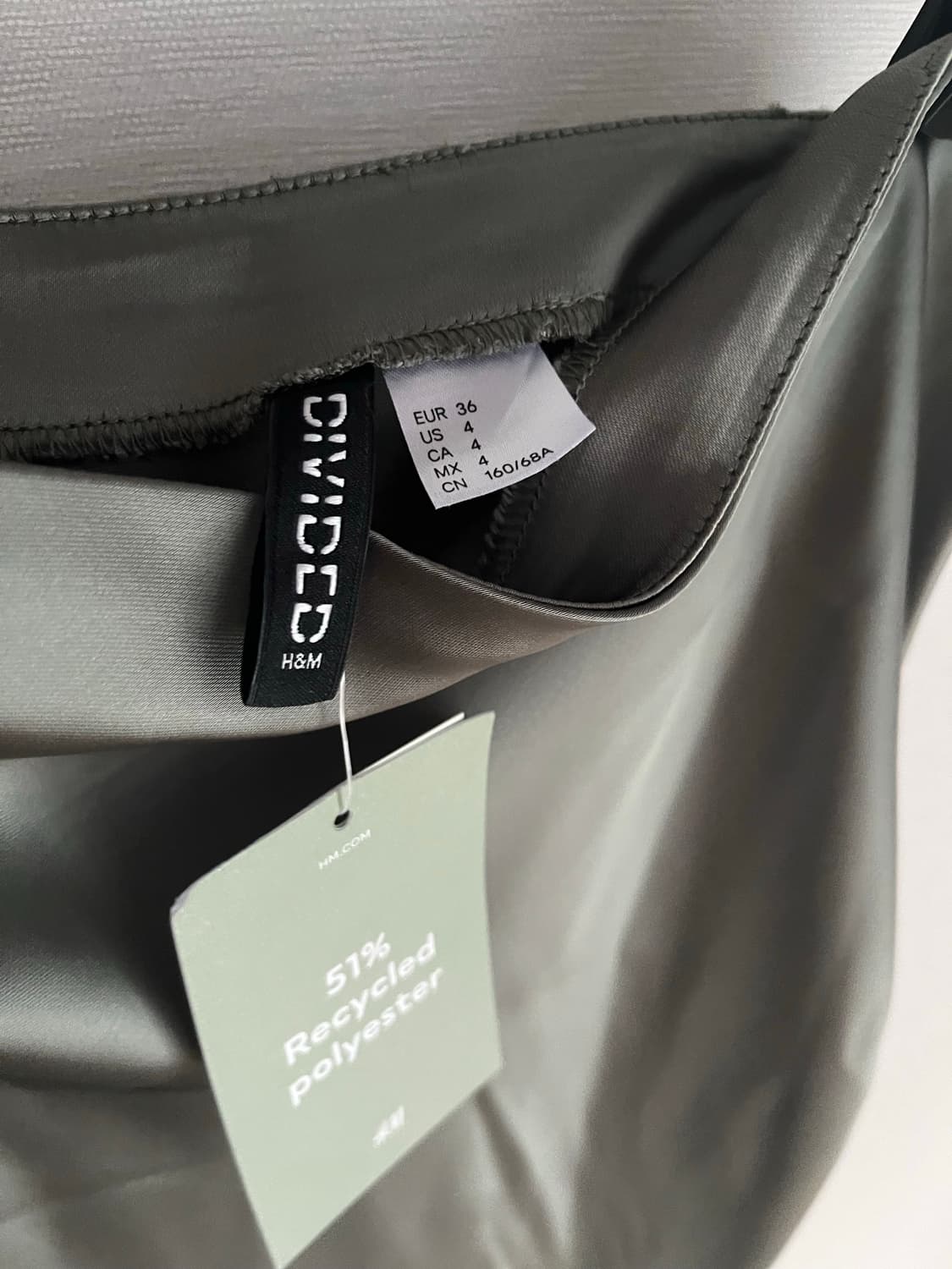 H&m satinskirt light khaki green us4size 상품이미지5