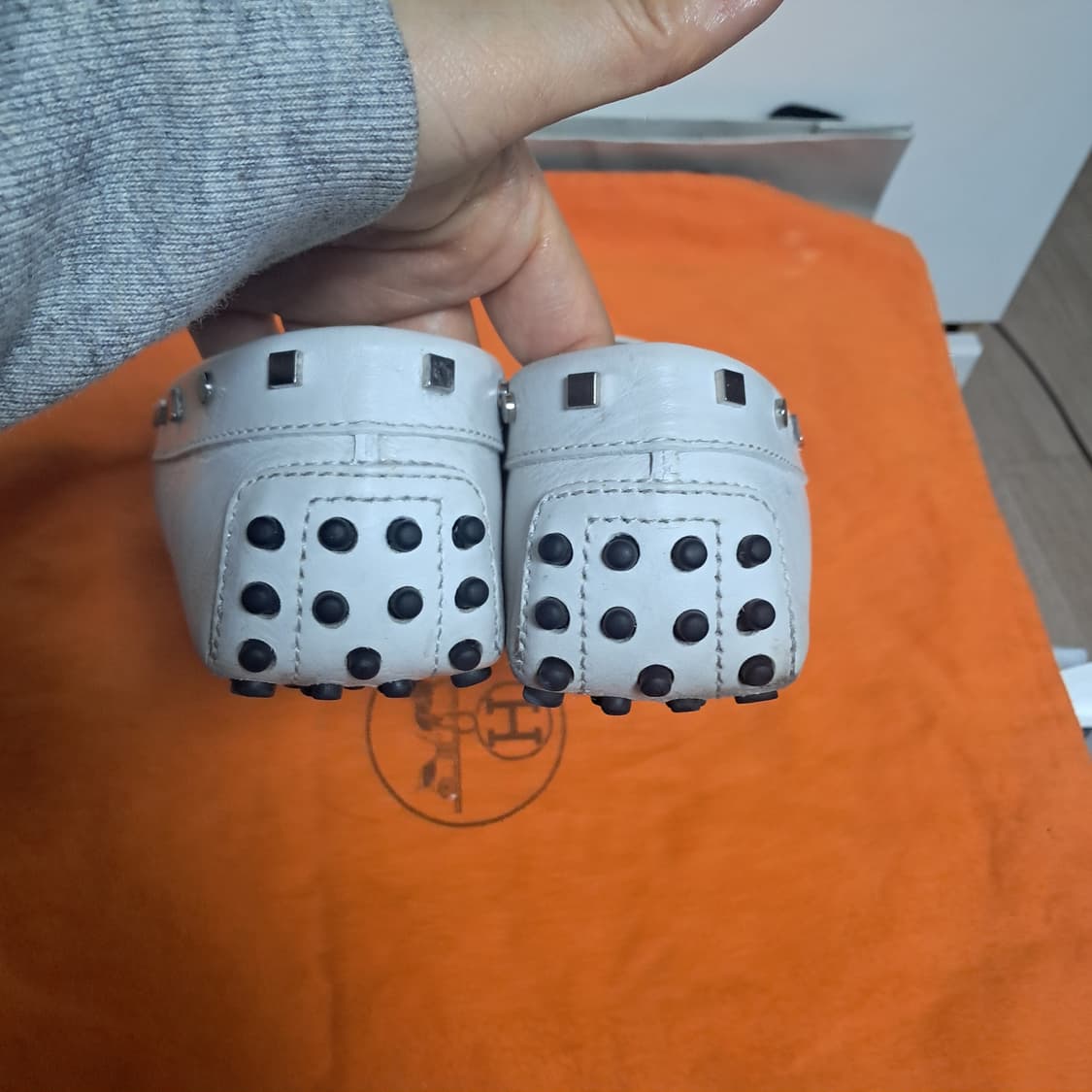 토즈 여성 로퍼 드라이빙슈즈 37.5 (약245) 상품이미지3