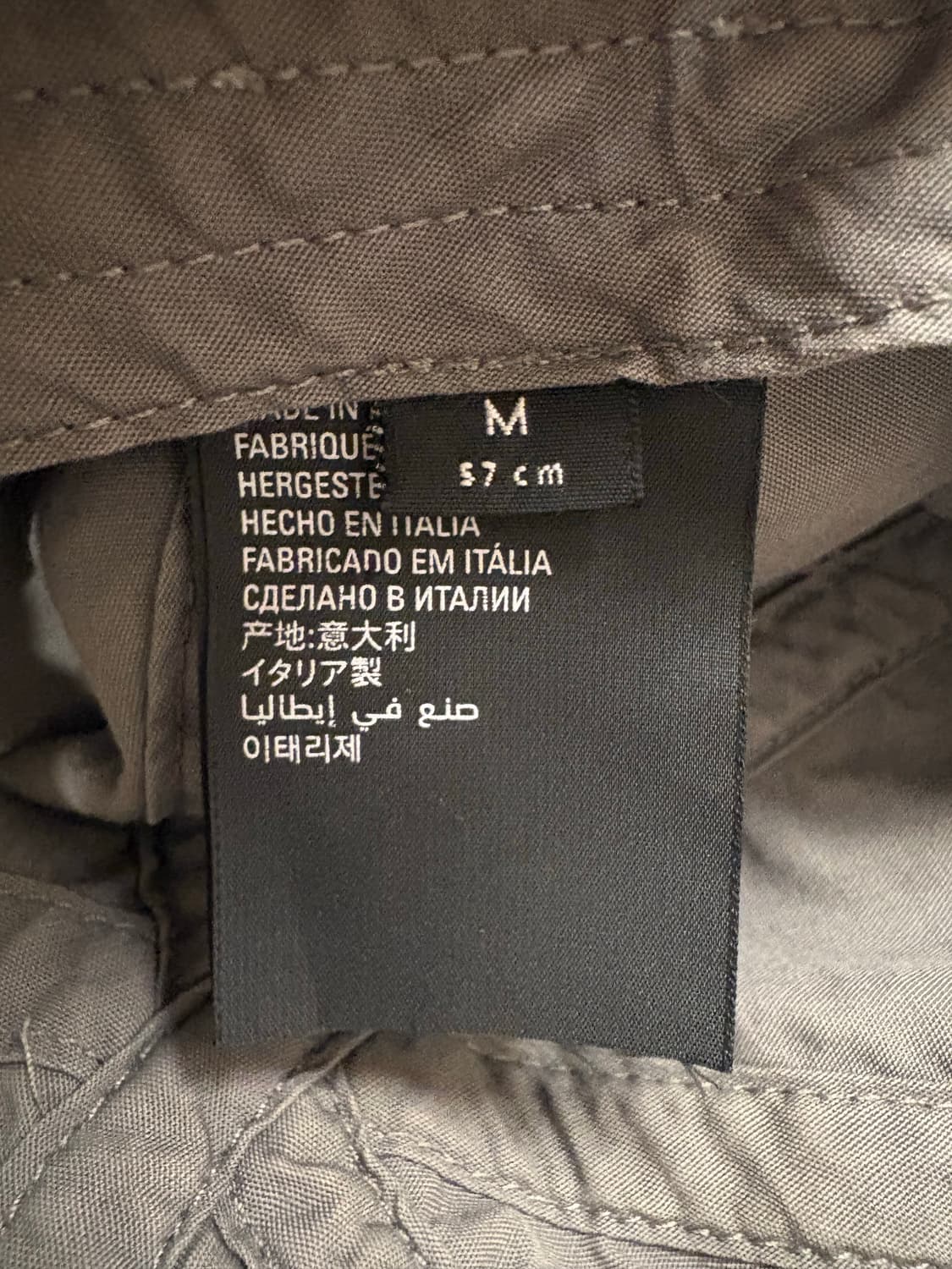 발렌시아가 폴리티컬 캠페인 디스트로이드 캡 블랙 상품이미지6