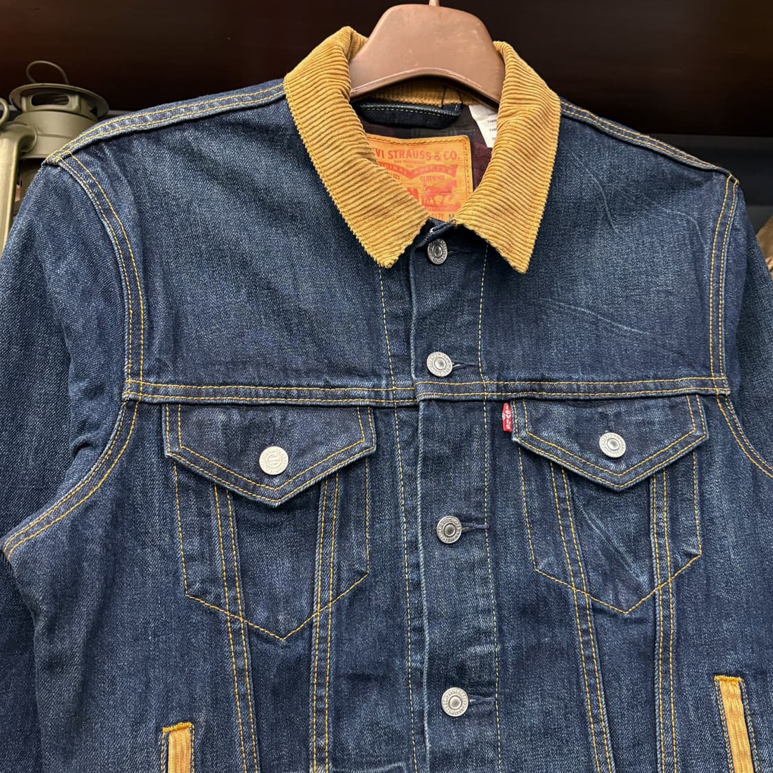 현행 리바이스 타입3 코듀로이 카라 패치 데님 트러커자켓 N614 상품이미지3