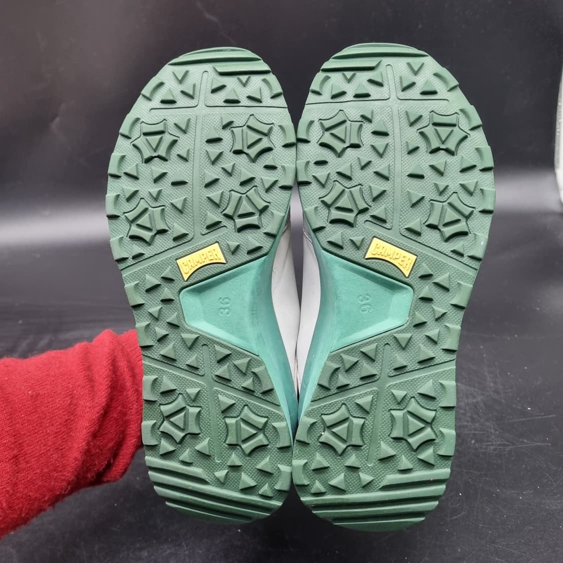 캠퍼 스파이크리스 골프화36 220 상품이미지3