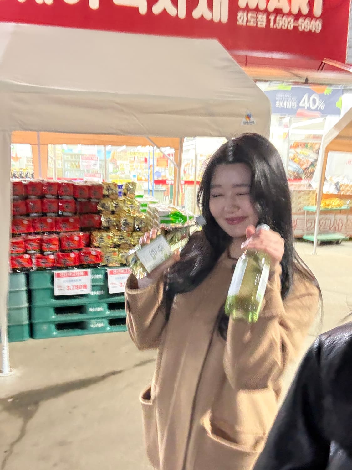 프라다 리에디션 2005 사피아노 트리밍 리나일론 호보백 블랙 상품이미지6