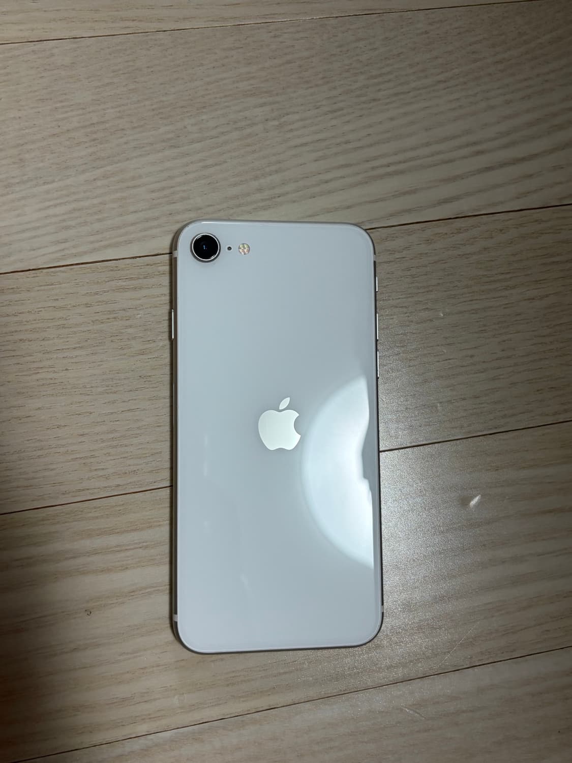 아이폰 se2 64기가 상품이미지1