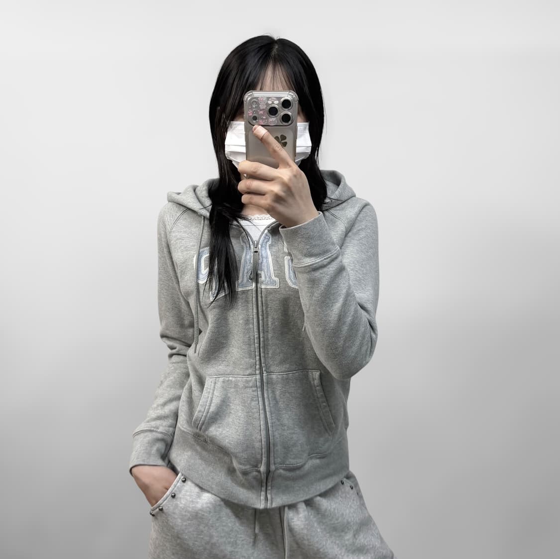 갭 Gap 스펠 로고 후드집업 그레이 상품이미지1