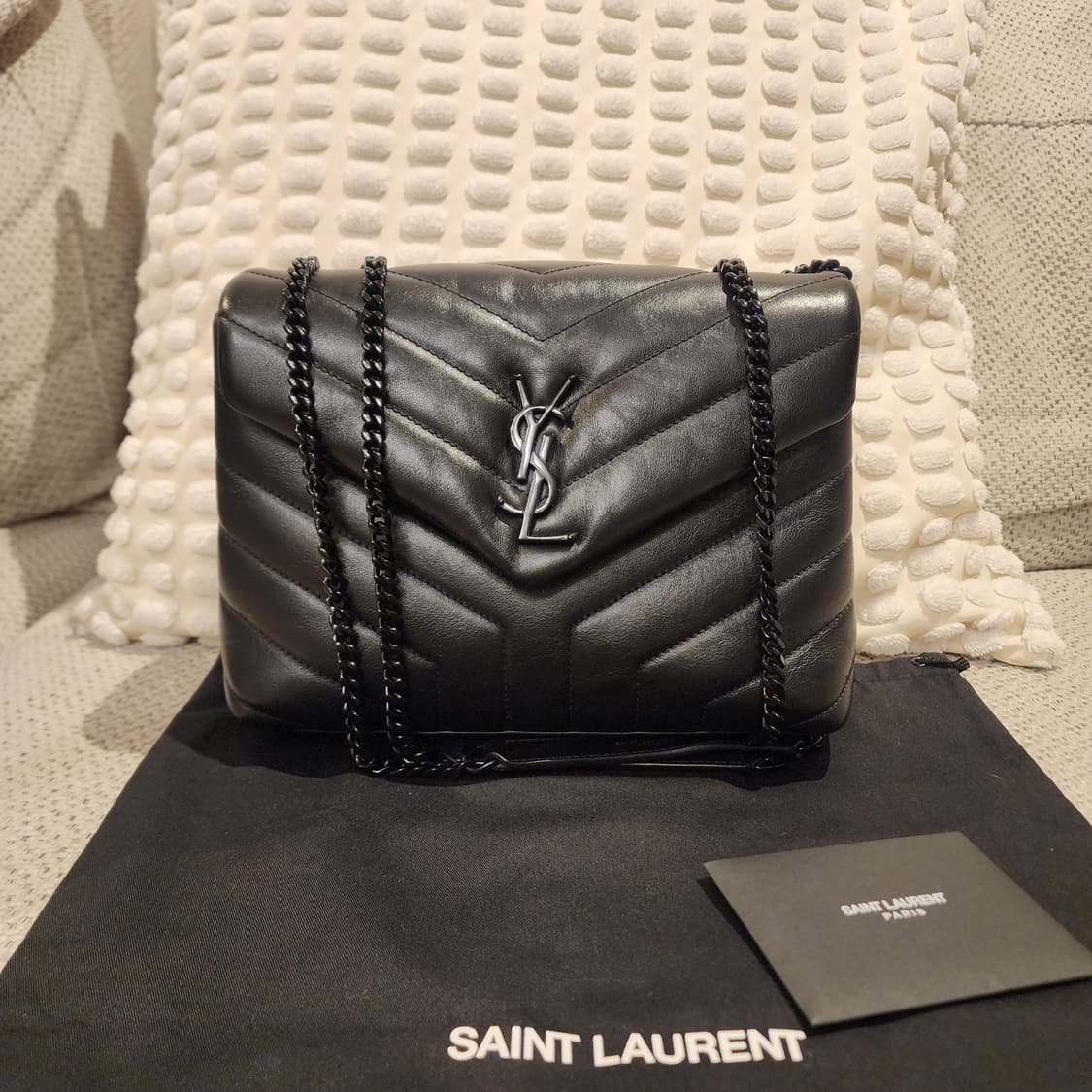 초민트급 생로랑 루루 스몰 숄더백 올블랙 상품이미지1