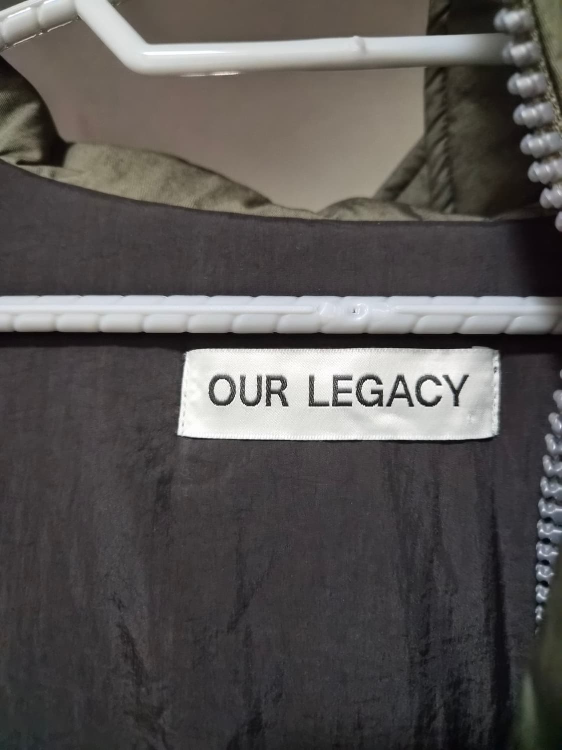 아워레가시 펜리르 올리브 48 새상품 상품이미지5