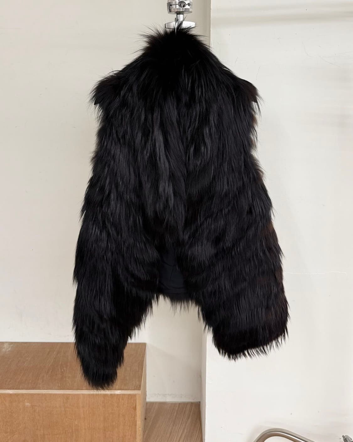 랑방 컬렉션 블랙 폭스퍼 자켓 상품이미지1