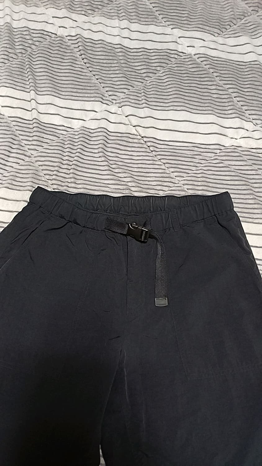무신사 얇은나일론반바지 32인치 기장49 상품이미지3