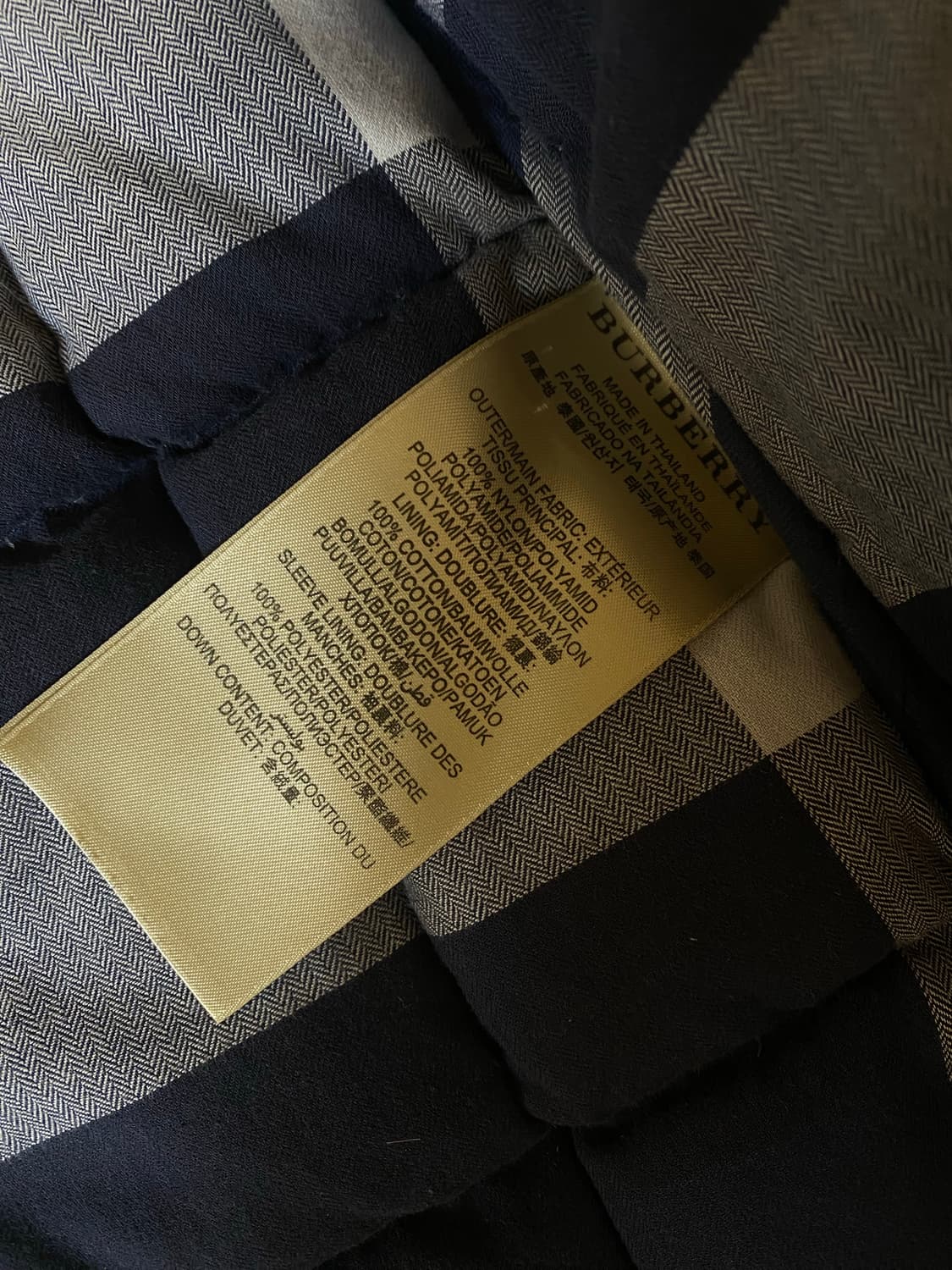 버버리 Argentee 구스패딩 (95사이즈) 상품이미지3