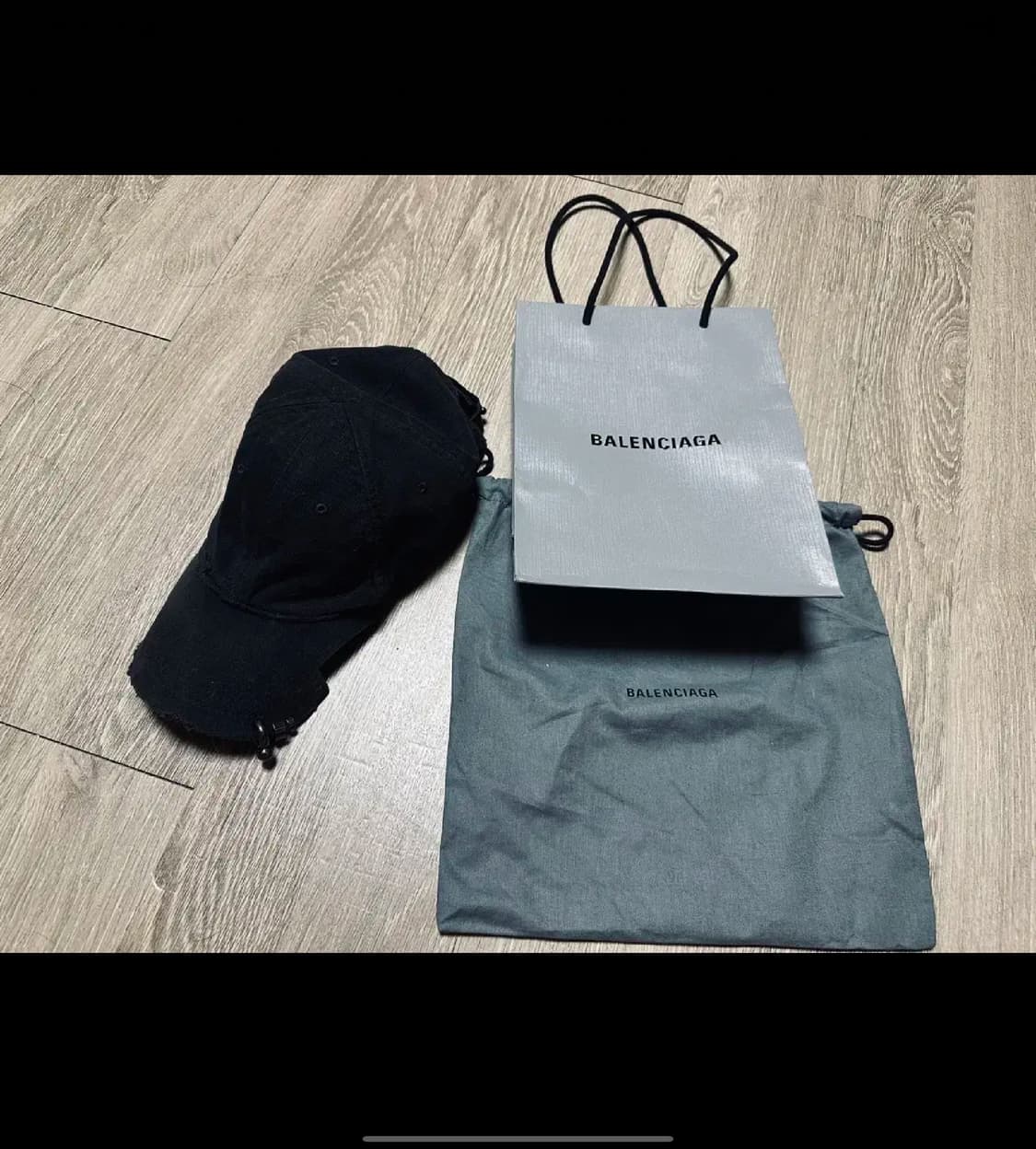 발렌시아가 헤비 피어싱 볼캡 상품이미지2
