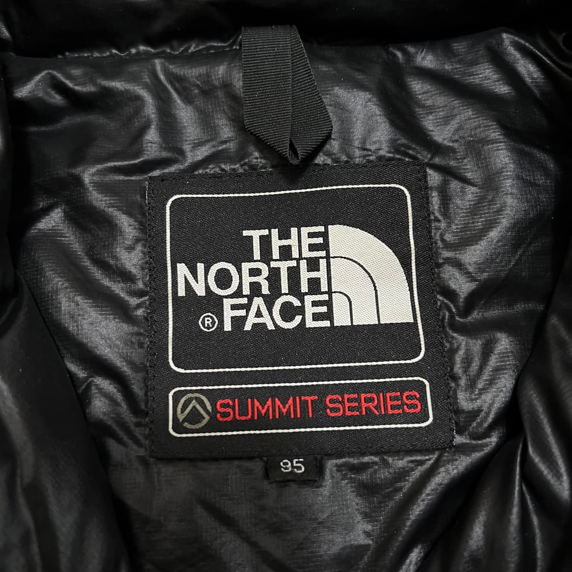 노스페이스 써밋시리즈 덕다운 경량패딩 점퍼 [블랙] M/95 상품이미지6