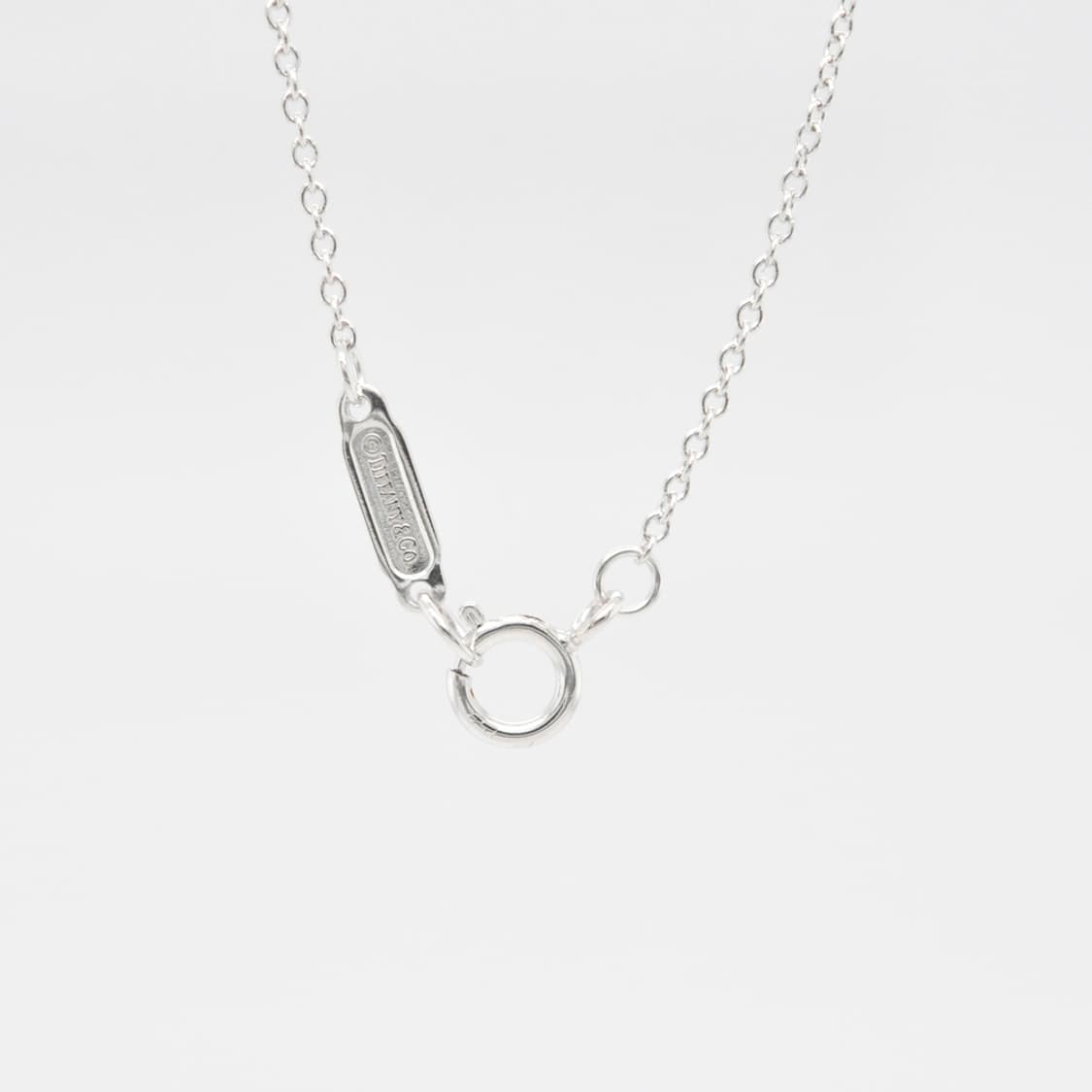 티파니앤코 메트로 크로스 십자가 천연다이아 18K 화이트 펜던트 목걸이 상품이미지6