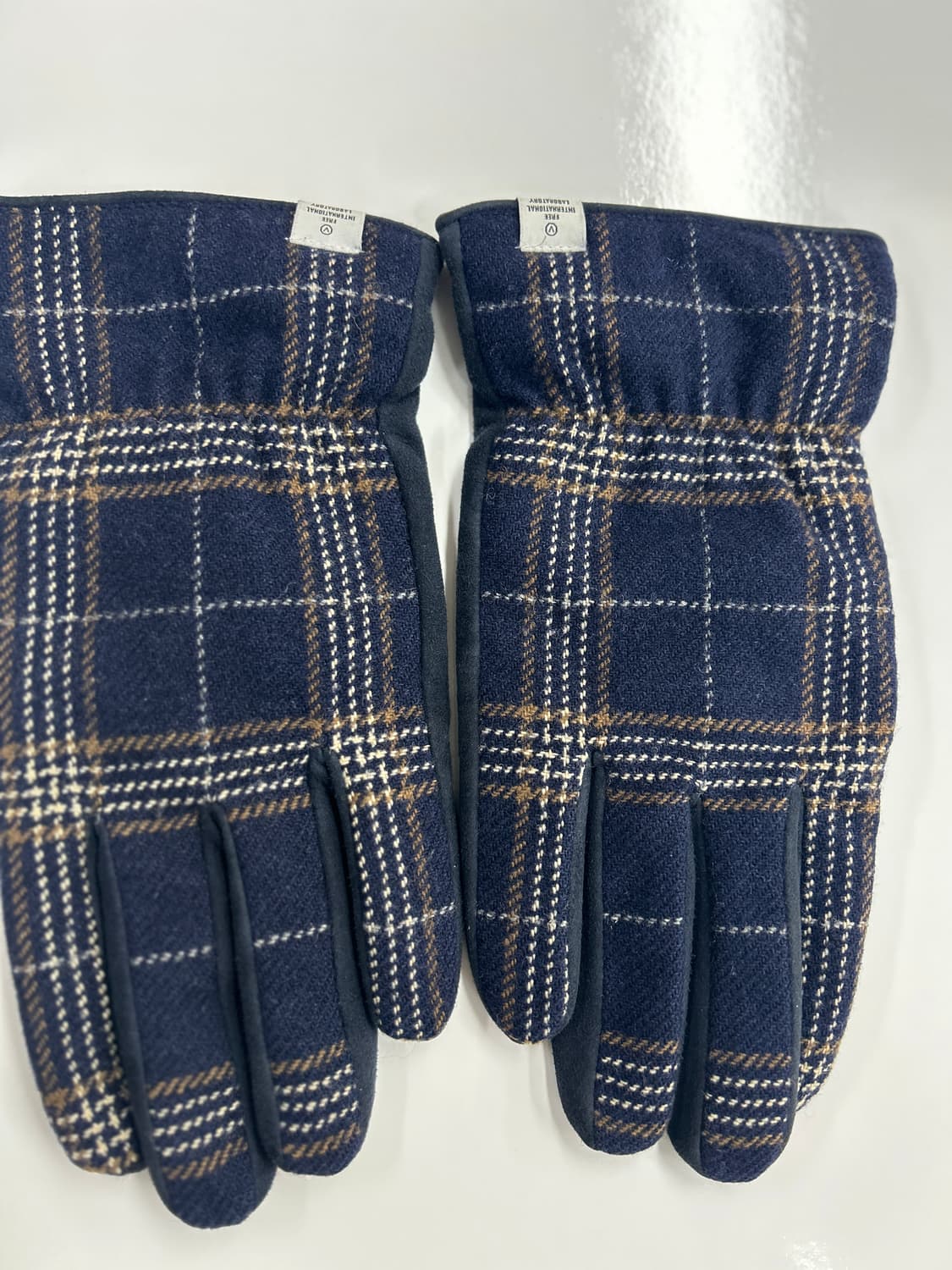 비즈빔 visvim 캐시미어 믹스 스웨이드 남성 장갑 상품이미지1