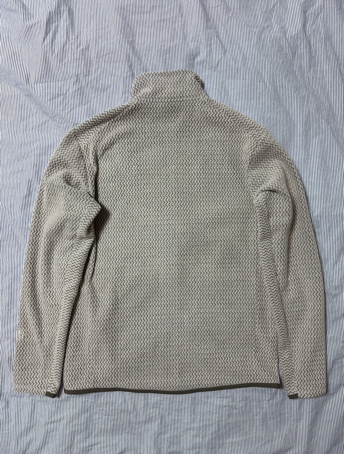 (SS급) 파타고니아 R1 에어 자켓 펠리컨 M 상품이미지3