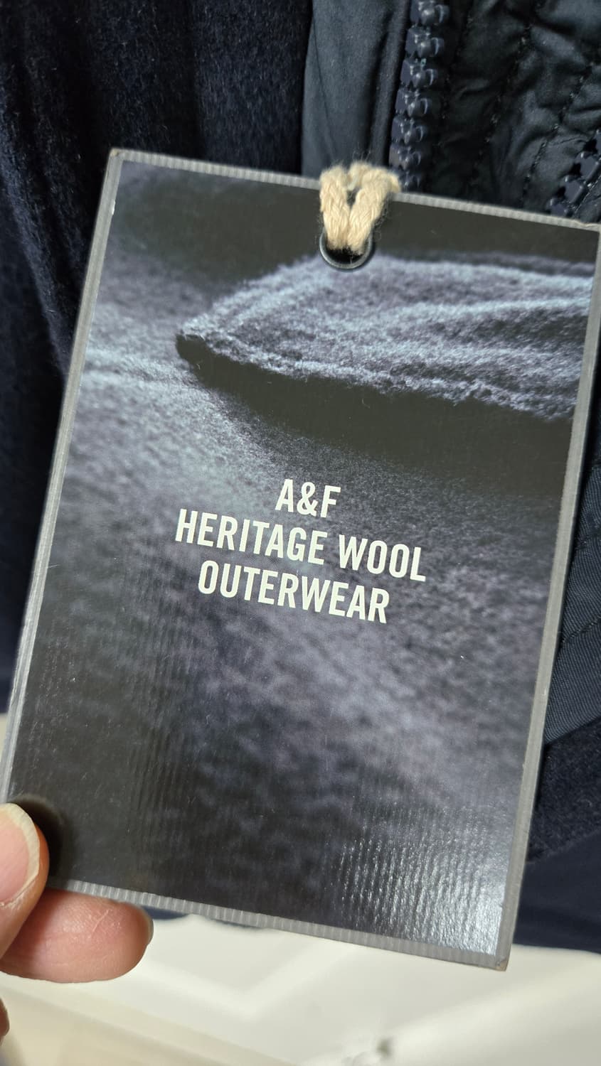 새상품)아베크롬비 헤리티지 울패딩자켓 상품이미지4