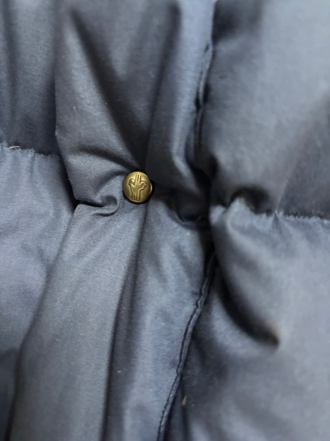 몽클레어 빈티지 무광 네이비 패딩 상품이미지5