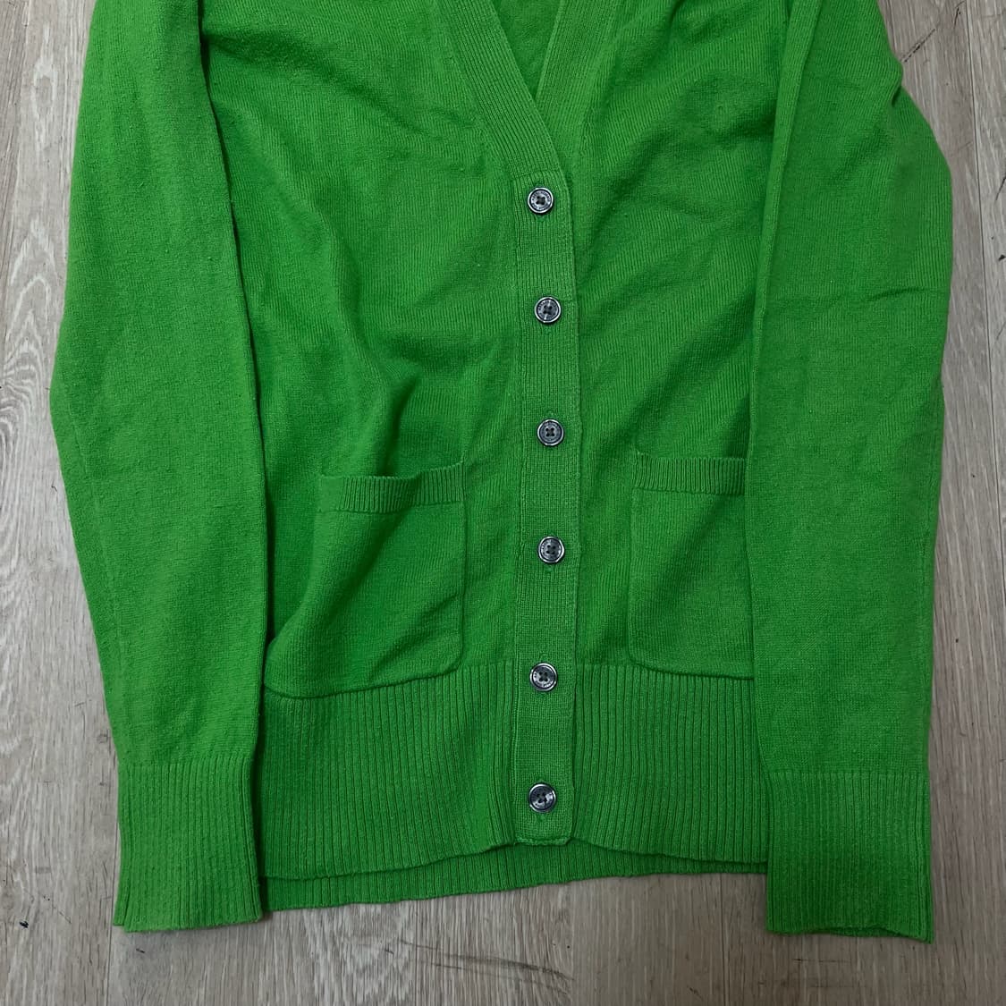 아베크롬비 그린 브이넥 니트 가디건 M/95  상품이미지4