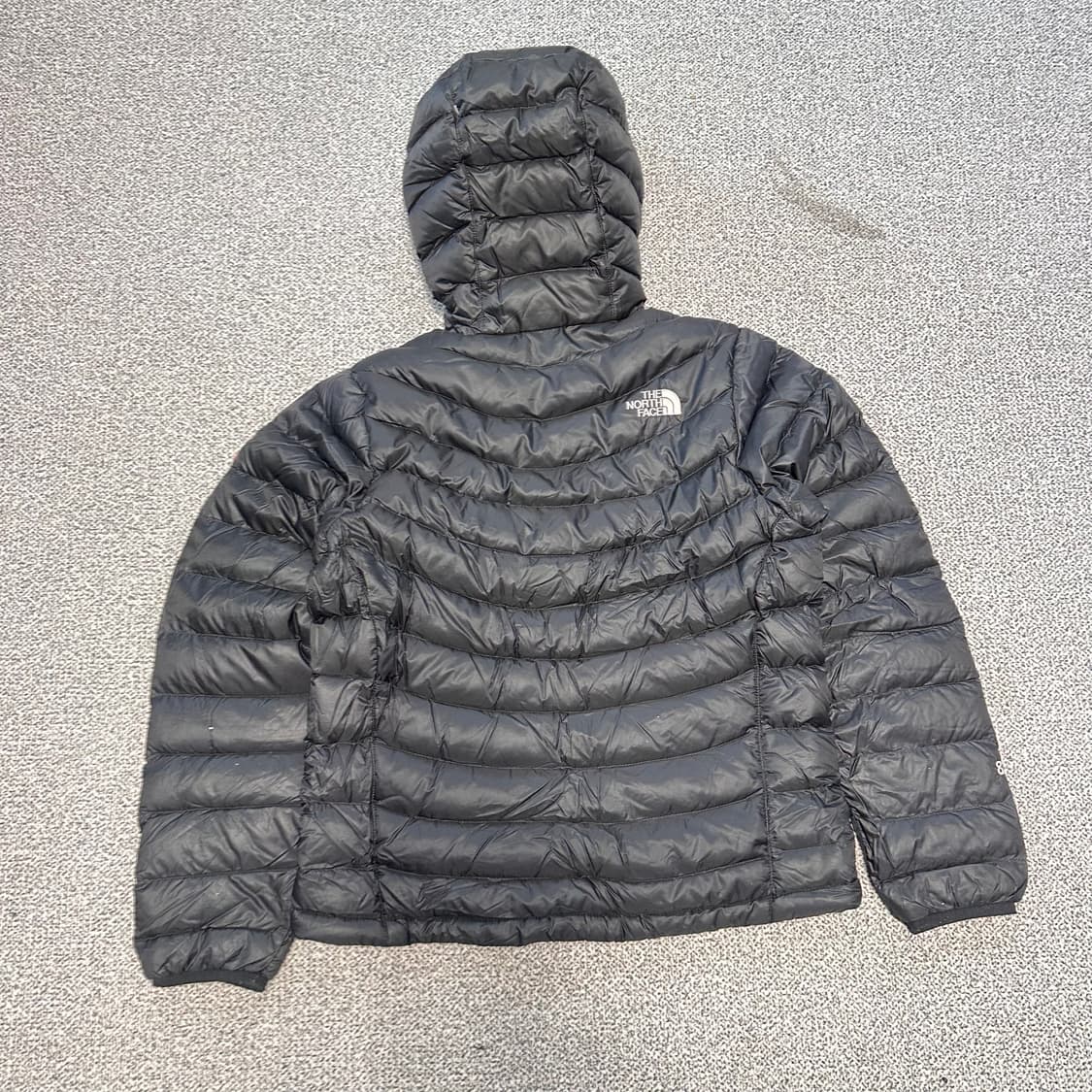 노스페이스 블랙 후드 패딩 상품이미지3