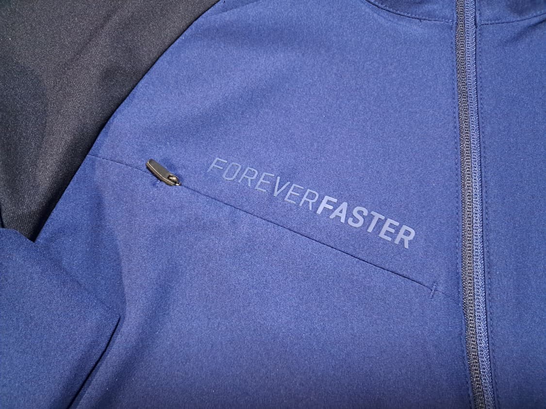 푸마 런닝 자켓 남성100  상품이미지7