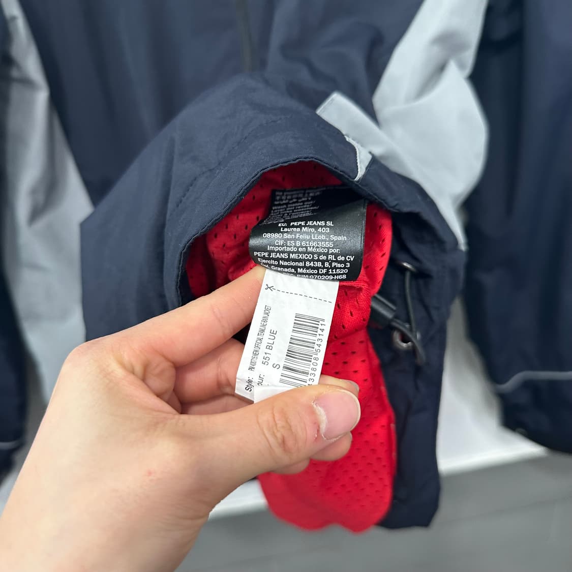 페페진스 레드불 F1 레이싱 자켓 상품이미지6