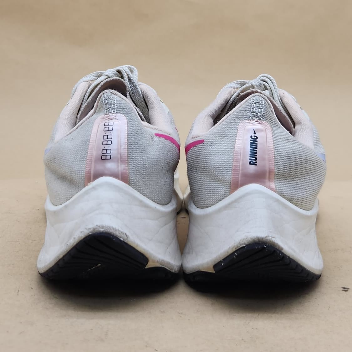 나이키 에어줌 페가수스37 여성런닝화245 상품이미지4