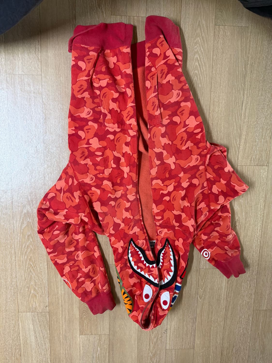 베이프 샤크후드 집업 싸게 팝니다 상품이미지2